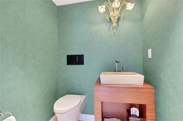 10701 Gulf Shore DR 901, Naples, FL 34108