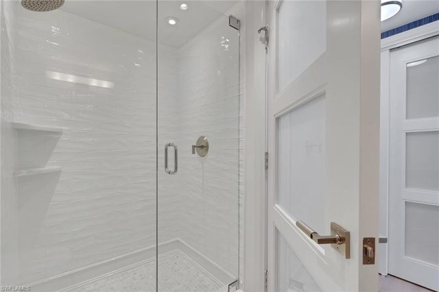 10701 Gulf Shore DR 901, Naples, FL 34108
