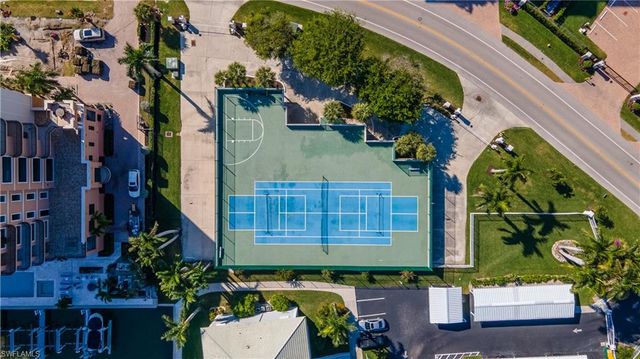 10701 Gulf Shore DR 901, Naples, FL 34108