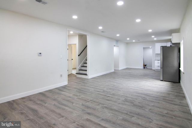 218 W MONTROSE ST, Vineland, NJ 08360