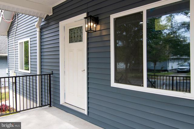 218 W MONTROSE ST, Vineland, NJ 08360