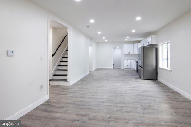 218 W MONTROSE ST, Vineland, NJ 08360