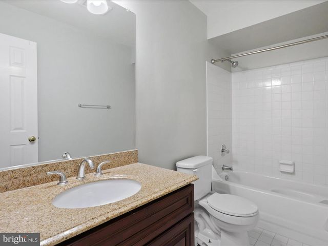 8324 2ND AVE, Vienna, VA 22182