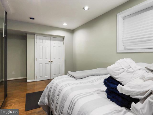 8324 2ND AVE, Vienna, VA 22182