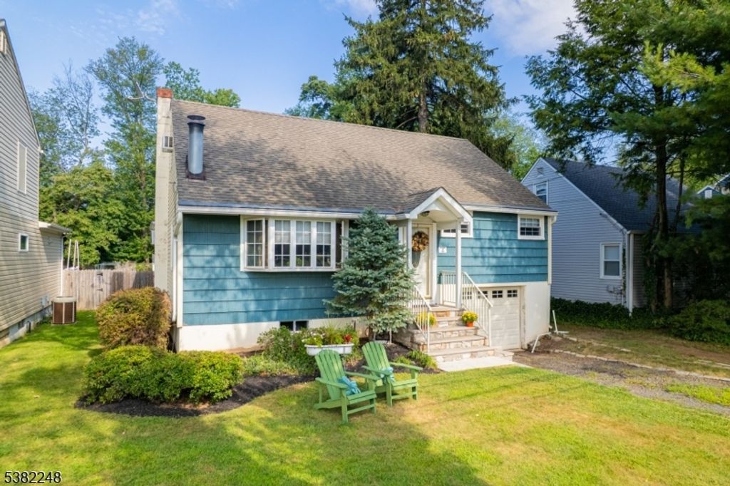 2277 Evergreen Ave, Scotch Plains Twp., NJ 07076