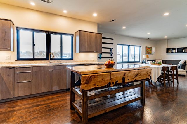 204 C Avenue, Grundy Center, IA 50638