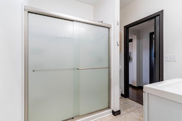 204 C Avenue, Grundy Center, IA 50638