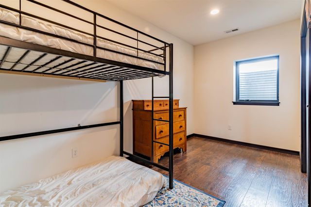 204 C Avenue, Grundy Center, IA 50638