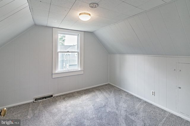 3904 ELMWOOD ST, Wilmington, DE 19808