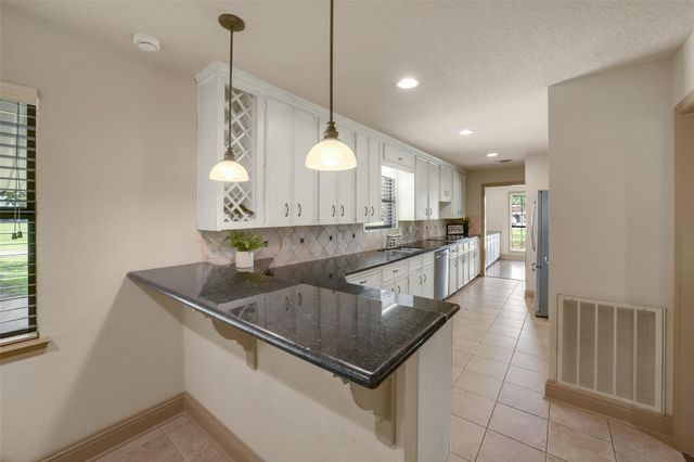 18120 County Road 127, Pearland, TX 77581