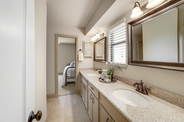 18120 County Road 127, Pearland, TX 77581