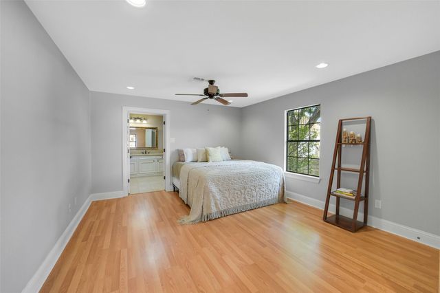 18120 County Road 127, Pearland, TX 77581