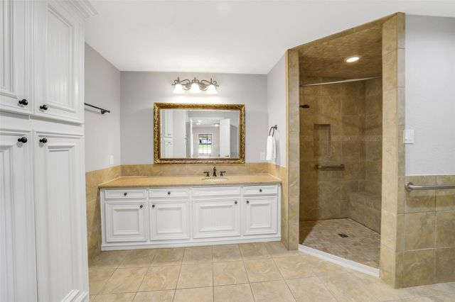 18120 County Road 127, Pearland, TX 77581