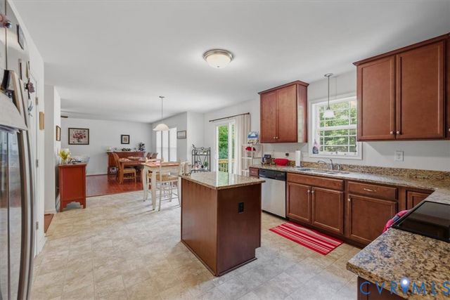 1905 Lower Mill Rd, Powhatan, VA 23139