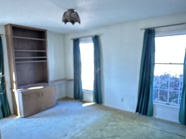 2089 Pettit Cove Rd, Quebeck, TN 38579