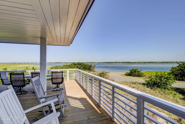 5 Oyster Catcher Road, Wilmington, NC 28411