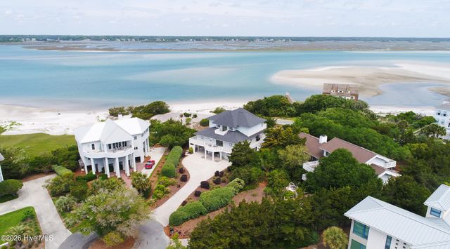 5 Oyster Catcher Road, Wilmington, NC 28411