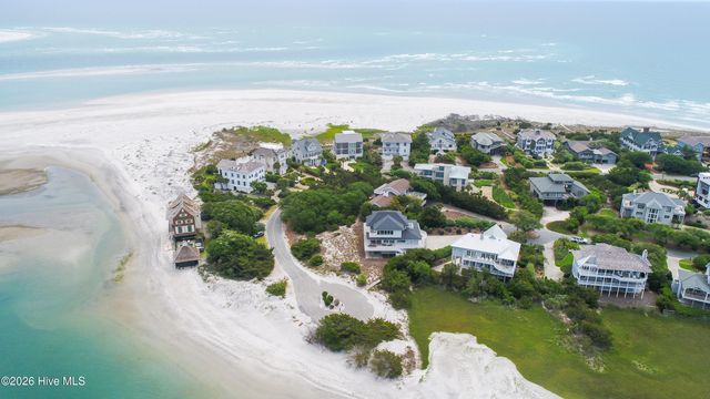 5 Oyster Catcher Road, Wilmington, NC 28411