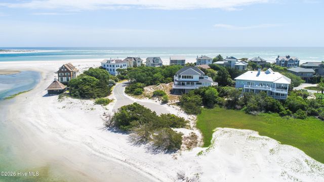 5 Oyster Catcher Road, Wilmington, NC 28411