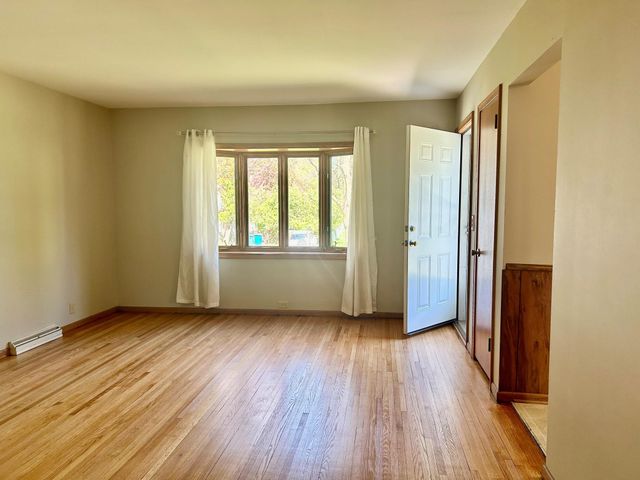 306 Madison Avenue S, Edina, MN 55343