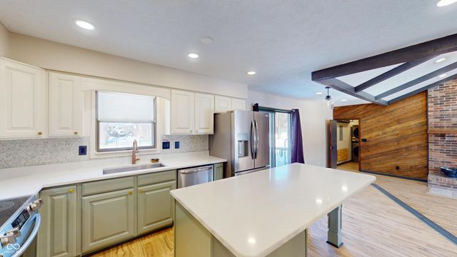 1054 Cambridge Drive, Greenwood, IN 46142