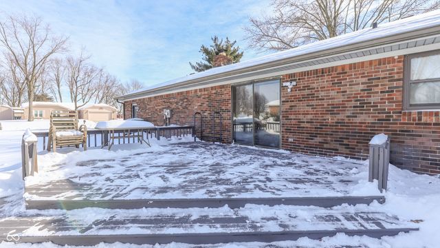 1054 Cambridge Drive, Greenwood, IN 46142