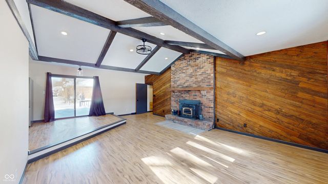 1054 Cambridge Drive, Greenwood, IN 46142