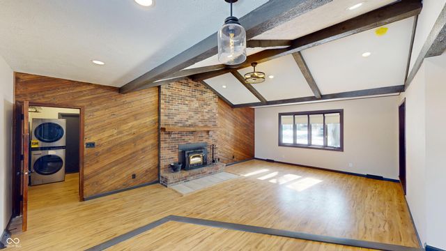 1054 Cambridge Drive, Greenwood, IN 46142