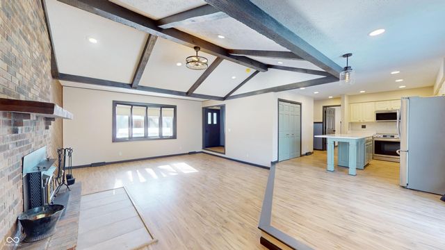 1054 Cambridge Drive, Greenwood, IN 46142