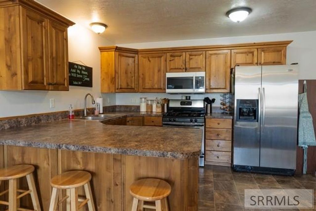 Image 11 of property listing at 115 S 4th W, Rexburg, ID 83440