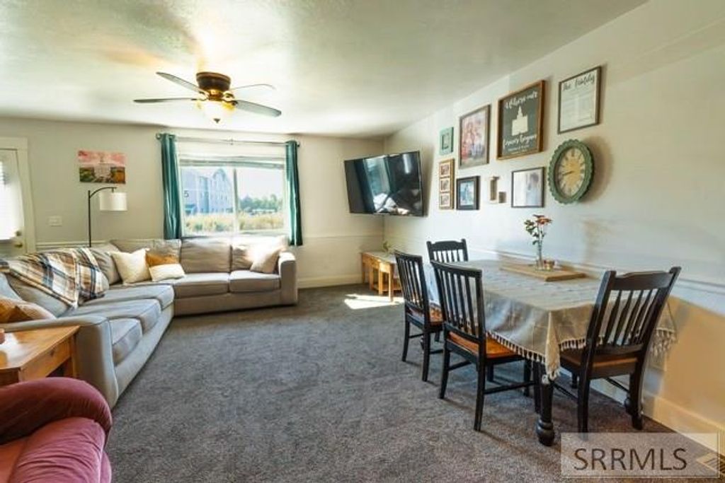 Image 9 of property listing at 115 S 4th W, Rexburg, ID 83440