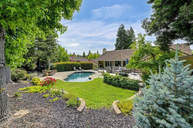 6722 Pera Dr, Rancho Murieta, CA 95683