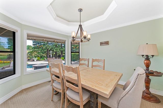 6722 Pera Dr, Rancho Murieta, CA 95683