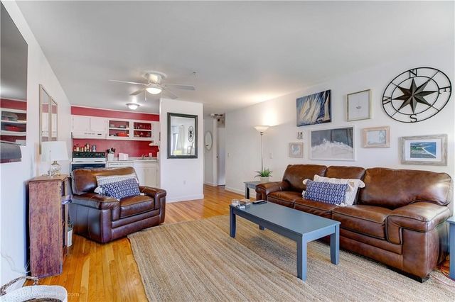 401 Bellevue Avenue 303, Newport, RI 02840