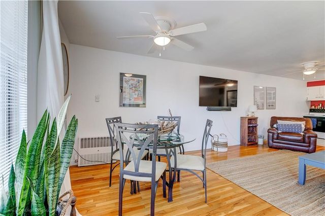 401 Bellevue Avenue 303, Newport, RI 02840