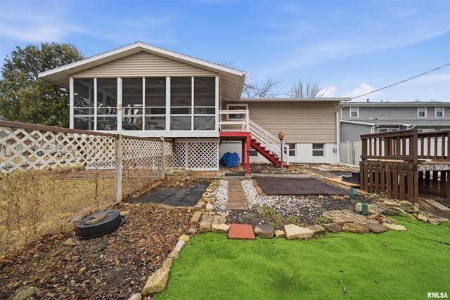 6221 E GLENDALE Avenue, Chillicothe, IL 61523