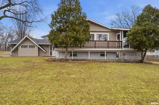 6221 E GLENDALE Avenue, Chillicothe, IL 61523