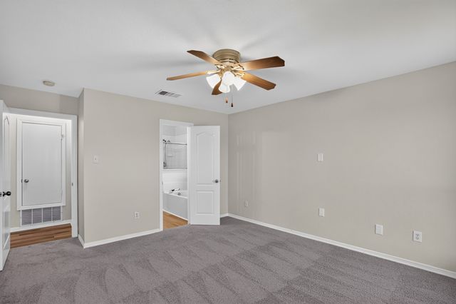 419 Murphy Road, Burleson, TX 76028