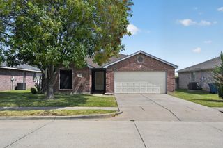 419 Murphy Road, Burleson, TX 76028