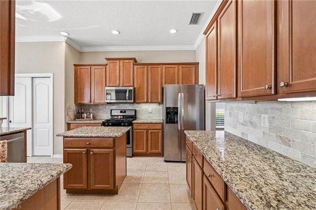 1230 Creek Nine DR, North Port, FL 34291