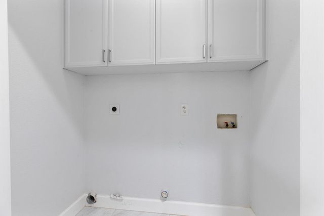 2343 Marina Glen Way, Sacramento, CA 95833