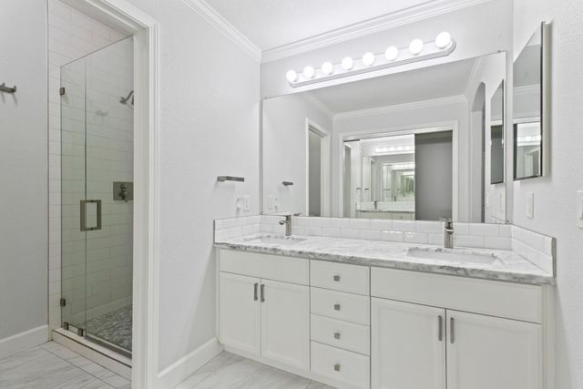 2343 Marina Glen Way, Sacramento, CA 95833