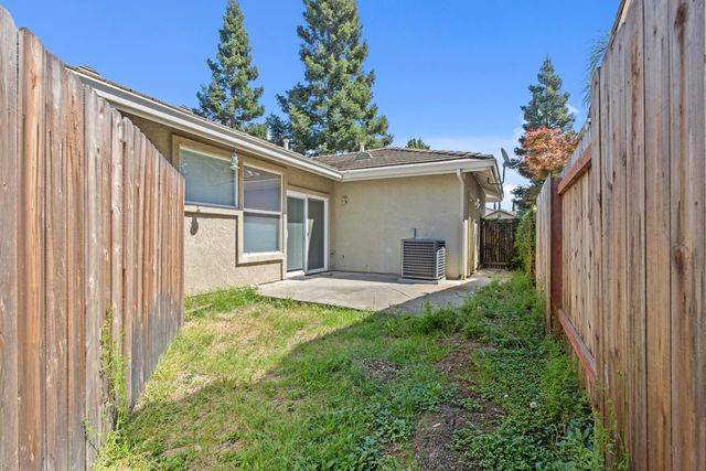 2343 Marina Glen Way, Sacramento, CA 95833