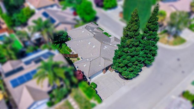2343 Marina Glen Way, Sacramento, CA 95833