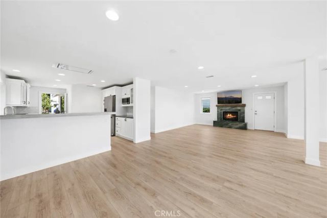 112 S Bay Front, Newport Beach, CA 92662