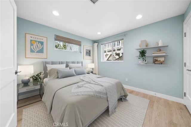 112 S Bay Front, Newport Beach, CA 92662