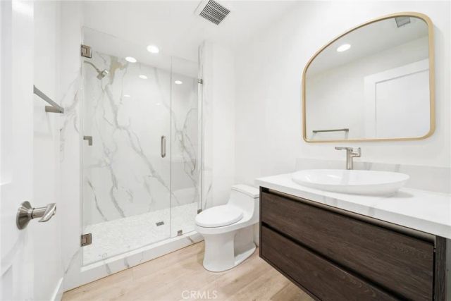 112 S Bay Front, Newport Beach, CA 92662