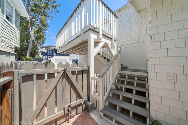 112 S Bay Front, Newport Beach, CA 92662