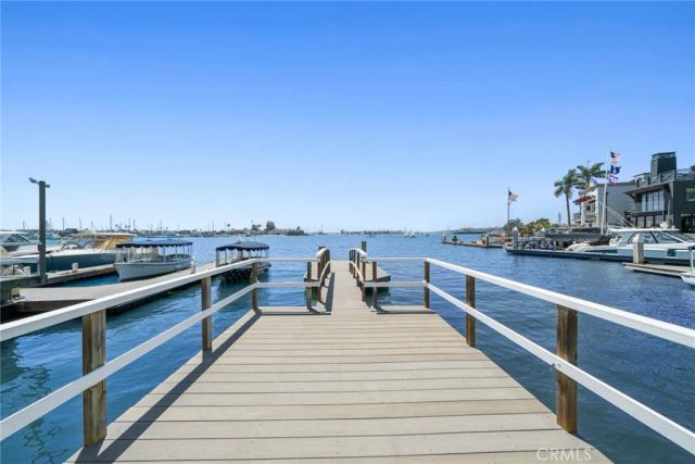 112 S Bay Front, Newport Beach, CA 92662