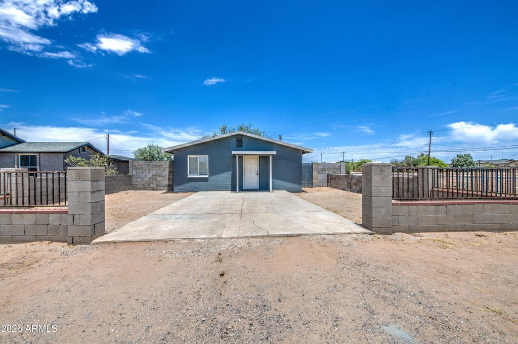 260 E CENTRAL Avenue, Coolidge, AZ 85128 — photo 2